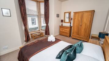 4 camere, ferro/asse da stiro, Wi-Fi, lenzuola