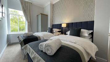 3 bedrooms, iron/ironing board, free WiFi, bed sheets