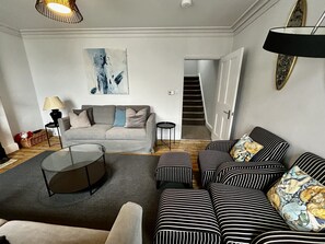 Smart-TV, Netflix, DVD-Player, Streaming-Dienste