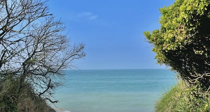 Apartment 150 m from the beach with large terrace and enclosed garden.