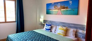 2 bedrooms, free WiFi - Apt. del Mar - Esquinzo (Esquinzo)