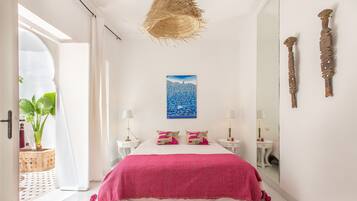 2 chambres, lit parapluie, Wi-Fi, draps fournis
