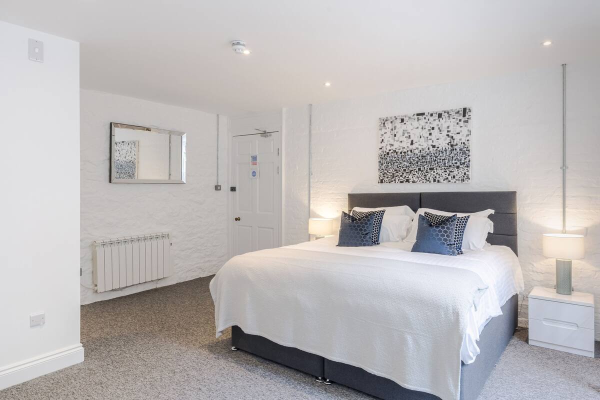 Deluxe-Apartment | 1 Schlafzimmer, Bettwäsche aus ägyptischer Baumwolle