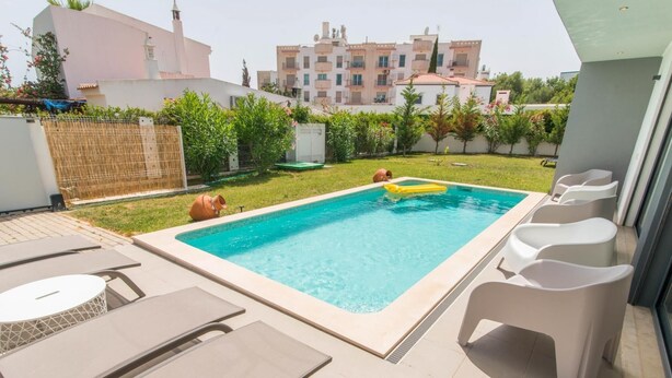 Villa - Moradia V4 de Luxo com Piscina Privada (Tavira)