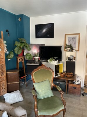 TV, DVD player, books - A break in Sete (Sète)