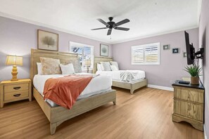 3 bedrooms, iron/ironing board, free WiFi, bed sheets