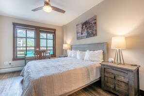 2 多间卧室、熨斗/熨衣板、免费 WiFi、床单