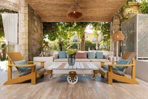 Executive Love Suite | Terrace/patio - La Capria Suite Hotel Alaçatı - Adults Only (Cesme)