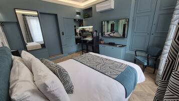 1 slaapkamer, een strijkplank/strijkijzer, reisbedje, gratis wifi