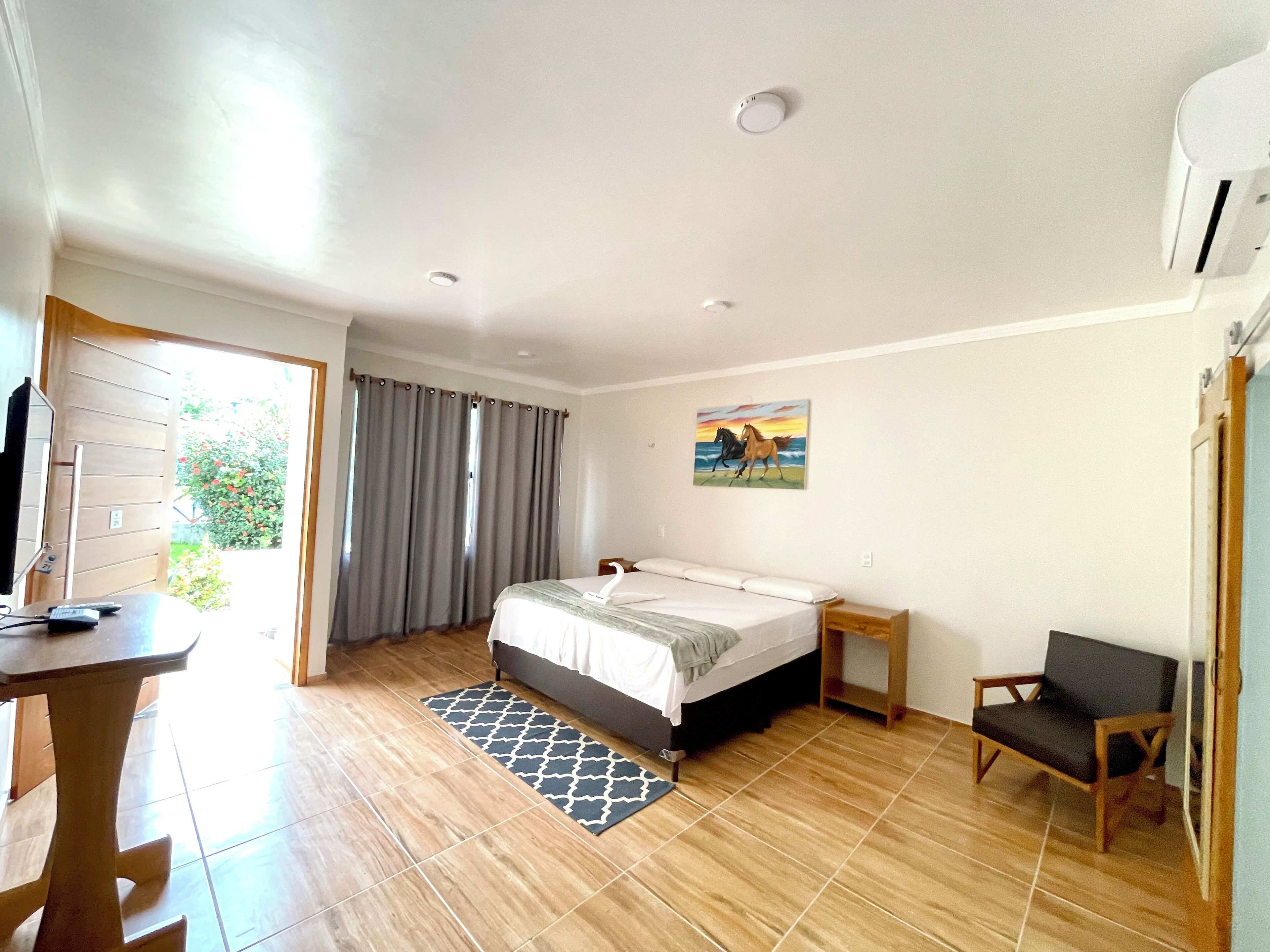 Wifi gratis y ropa de cama 