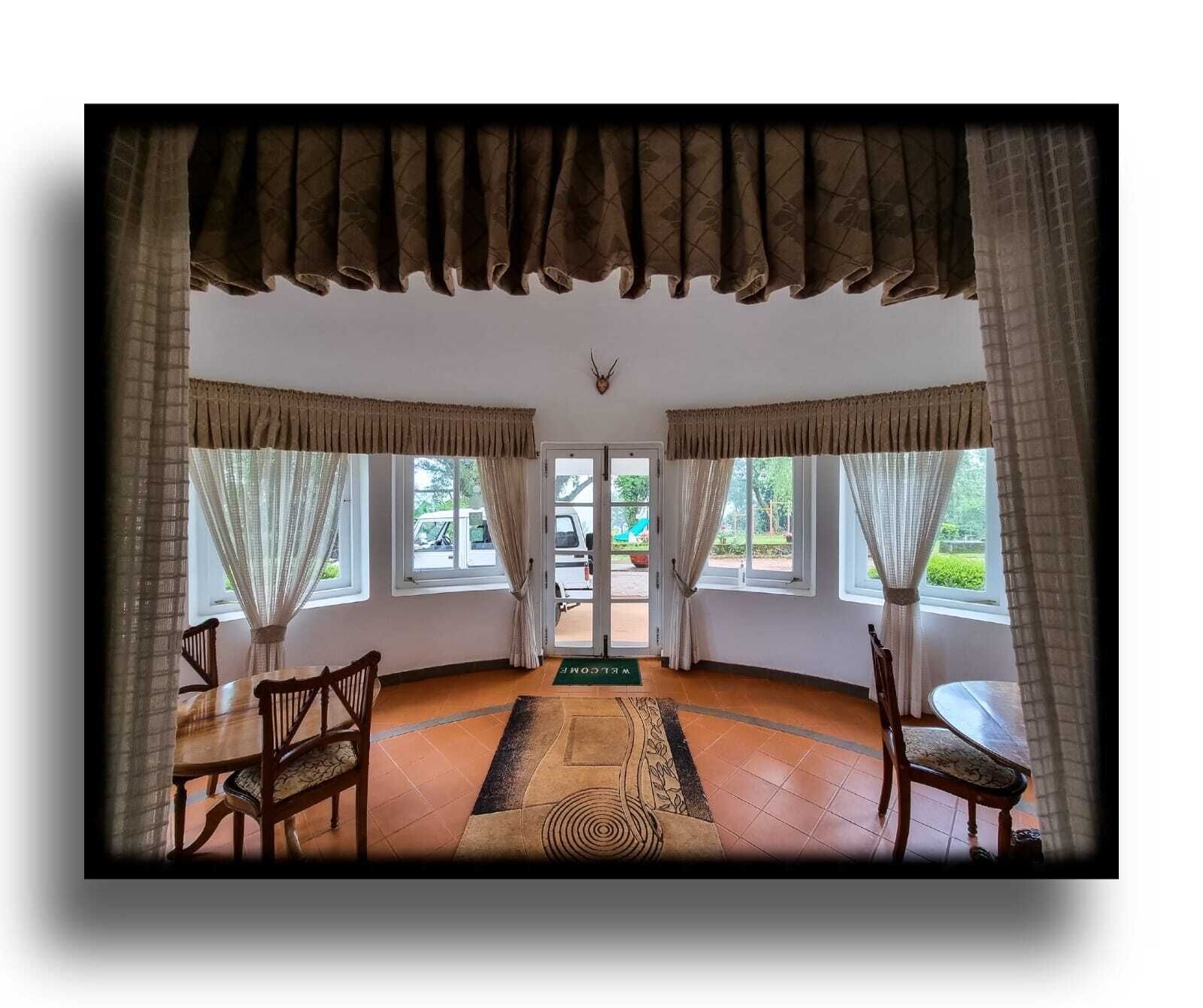 Boutique Bungalow | Living area | TV