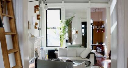 Manhattan, Harlem private house.