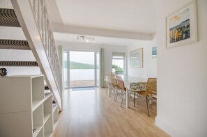 Dining - 5 Bed in Woolacombe (oc-bella) (Woolacombe)