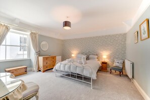 2 Schlafzimmer, Bügeleisen/Bügelbrett, kostenloses WLAN, Bettwäsche