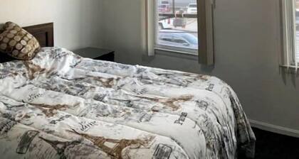 Close to JFK and Laguardia Air ports