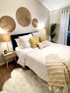 1 chambre, bureau, fer et planche à repasser, Wi-Fi gratuit