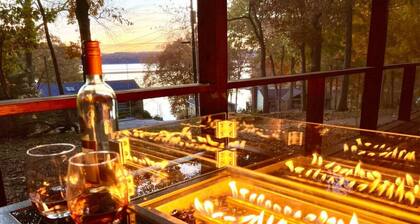 Dreamy Cottage Getaway w/ Sunset Lakeview