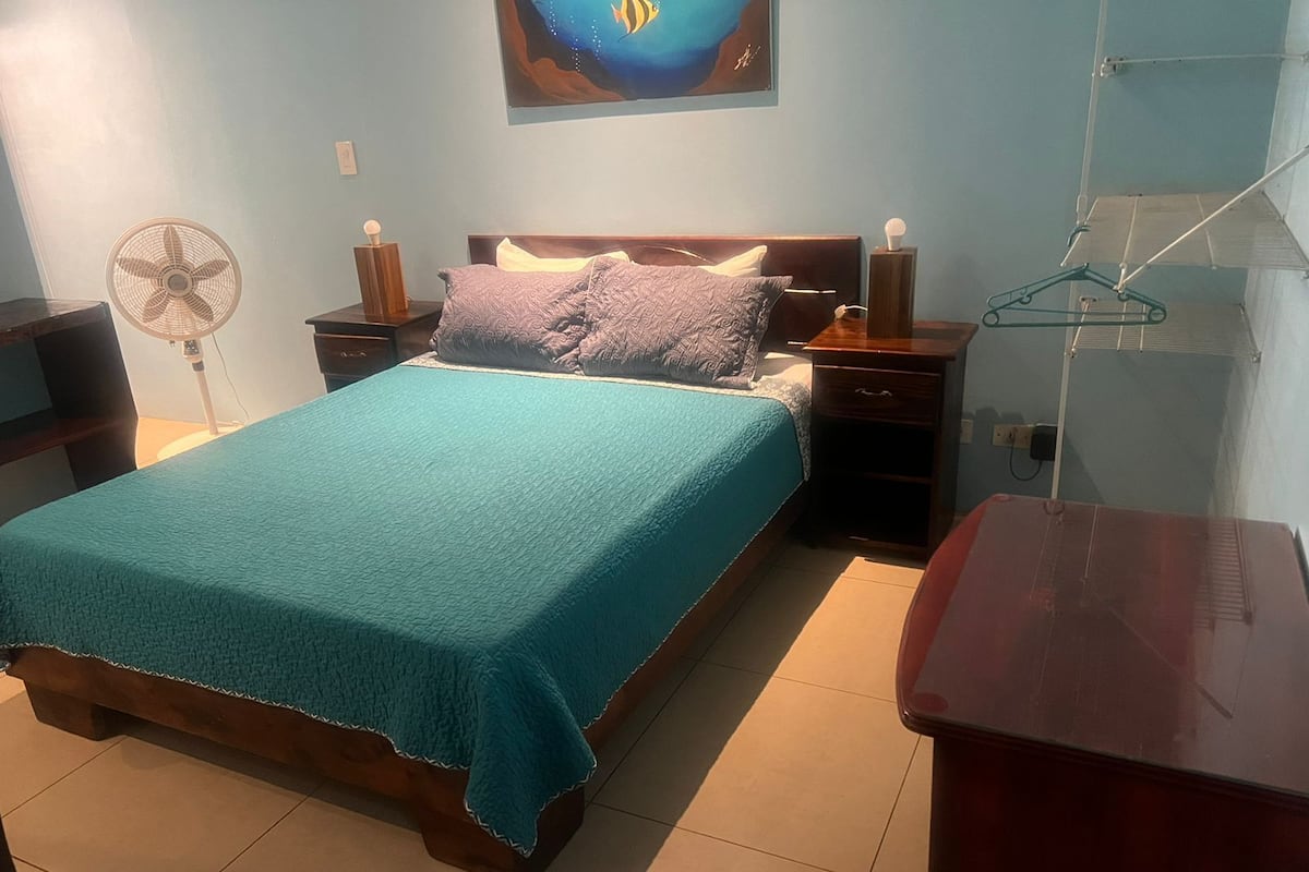Basic Triple Room | Cadar kapas Mesir, peralatan tempat tidur premium