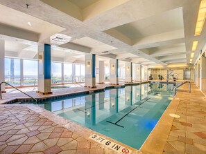 Piscina coperta, piscina all'aperto