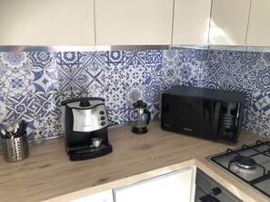 Fridge, microwave, oven, stovetop - A 1 km da Taormina (Giardini Naxos)