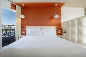 Junior Suite, 1 Queen Bed with Sofa bed | 1 bedroom, premium bedding, pillow-top beds, in-room safe