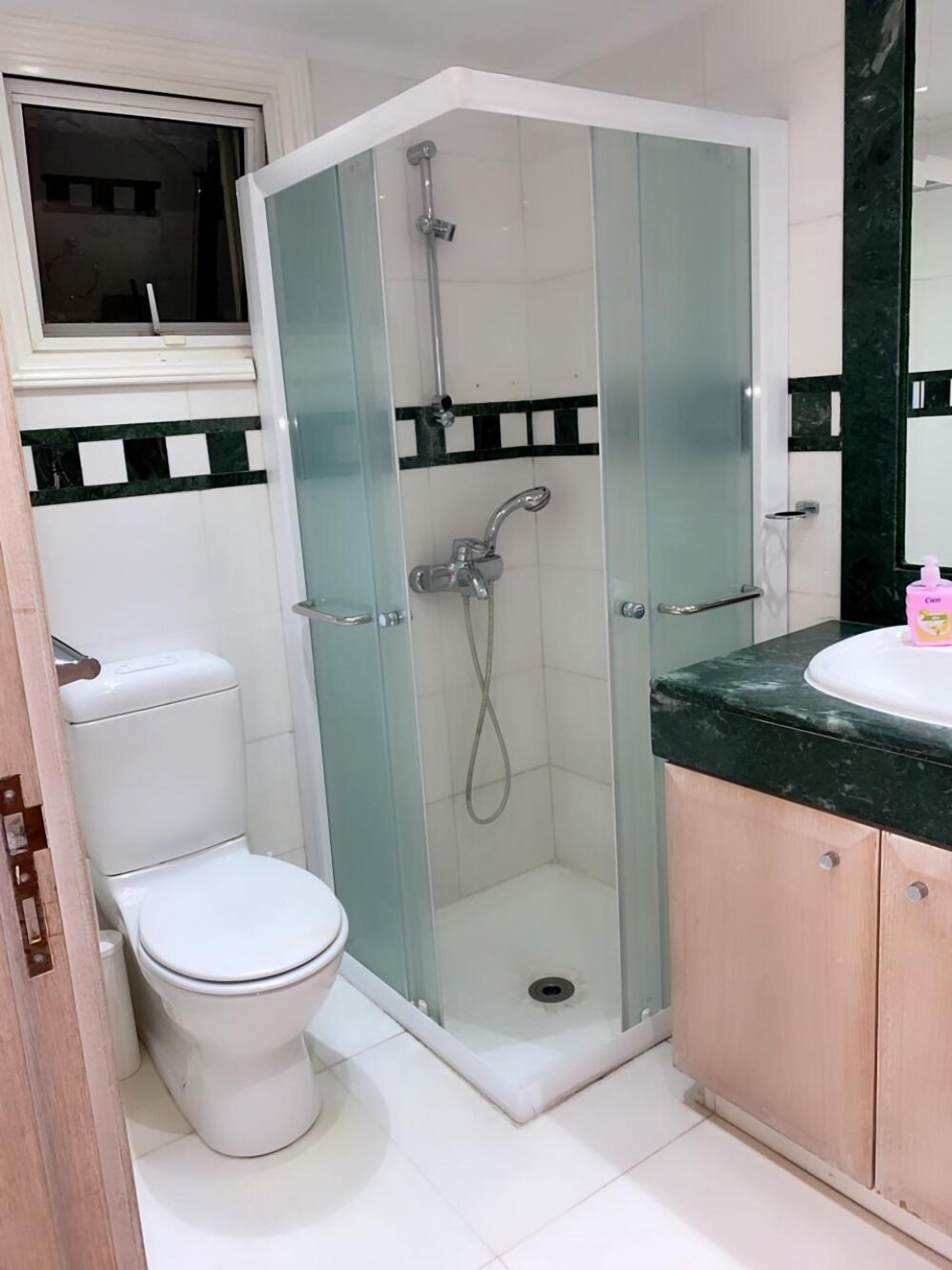 Photo - Larnaca Seaview Rooms