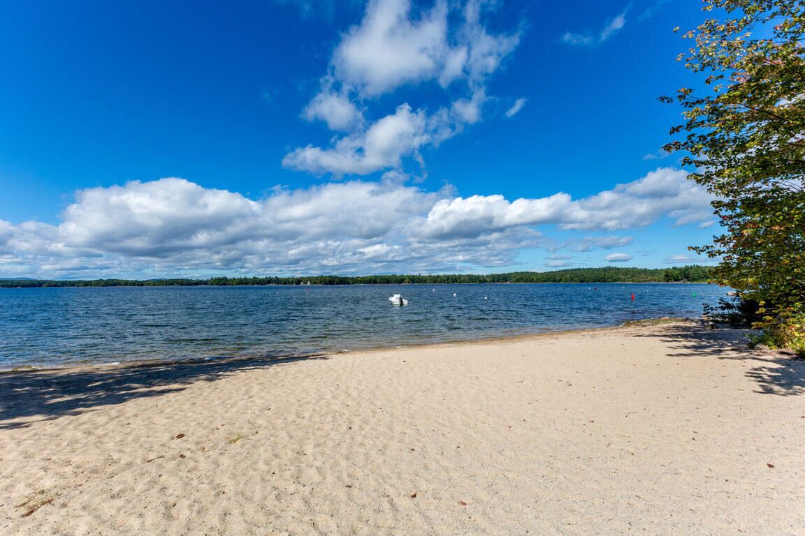 SEBAGO LAKE RENTAL w/ SAND BEACH - Exceptional Retreat on Jordan Bay