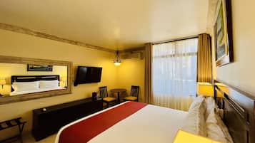 Standard Single Room | Laptop workspace, soundproofing, free WiFi, bed sheets