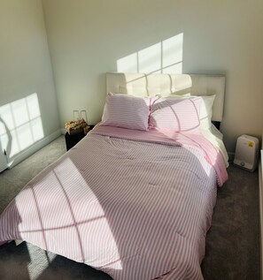 3 bedrooms, WiFi