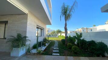 Enceinte de lâhĂ©bergement