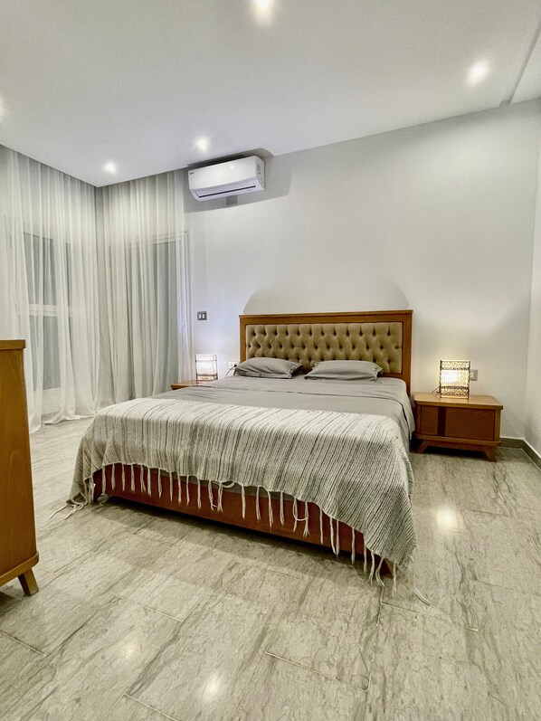 3 bedrooms, WiFi
