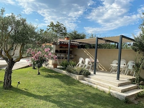 Terrace/patio - A little paradise in Provence (Velleron)