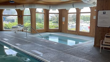 Piscina interna, piscina externa