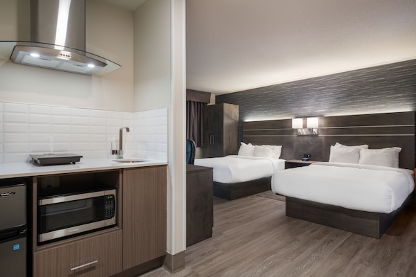 Ropa de cama de alta calidad y escritorio