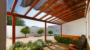 Seara Duplex Superior Apartment | Terrasse/patio