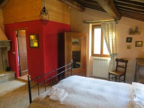 6 soverom, reiseseng for barn, wi-fi (inkludert) og sengetøy