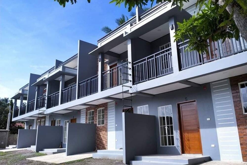 Peaceful and Relaxing 3-Bedroom Apartment at Maya Homes Valencia Negros Oriental