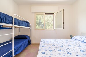 2 camere, ferro/asse da stiro