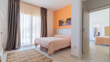 5 camere, accesso a Internet, lenzuola