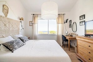 5 chambres, bureau, lit parapluie, Wi-Fi gratuit