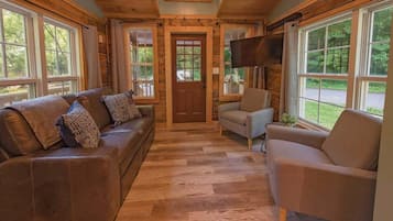 智能电视、办公室