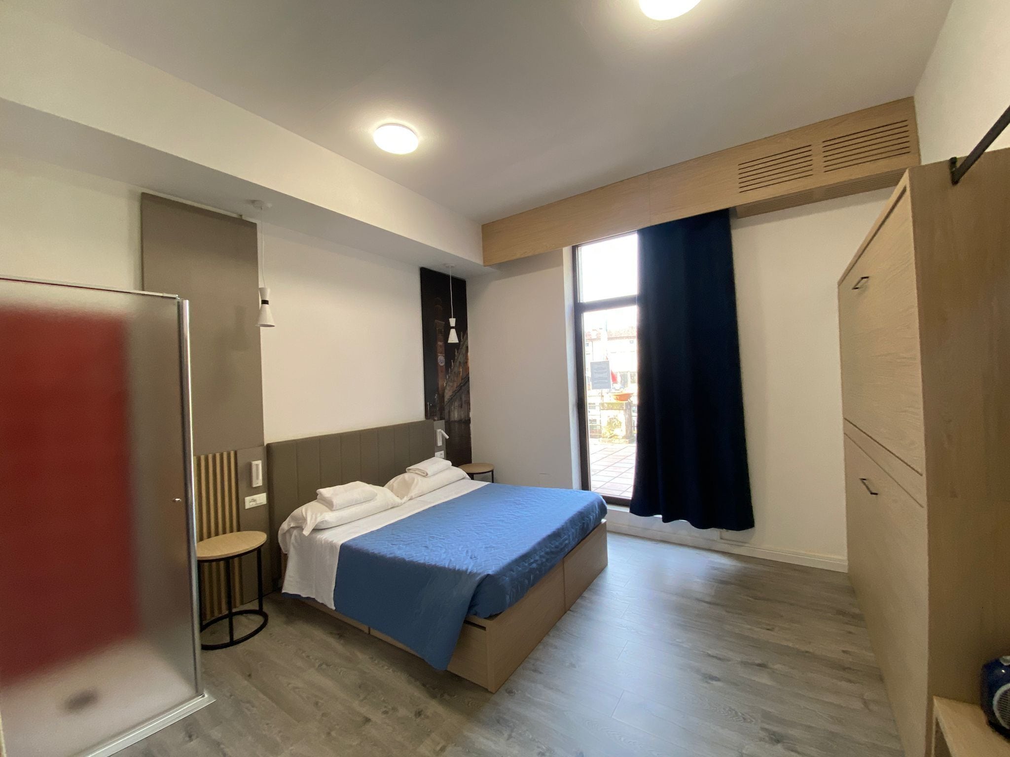 Standard-Vierbettzimmer | Kostenloses WLAN, Bettwäsche