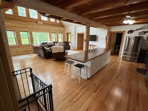 Smart TV, fireplace, computer monitors