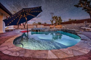 Udendørs pool, opvarmet pool