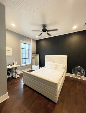 1 bedroom, desk, free WiFi