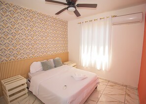 2 bedrooms, iron/ironing board, free WiFi, bed sheets