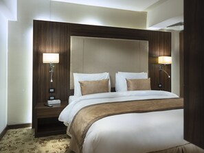 Junior Studio Suite | Minibar, in-room safe, desk, laptop workspace - Retaj Inn Al Wakrah (Al Wakrah)