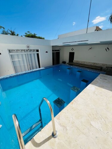 Private pool modern 10 persons , amazing 2 bedroom villa