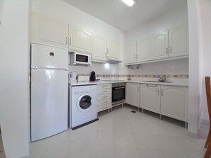 Apartment | 2 bedrooms, iron/ironing board, WiFi