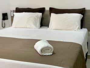 Superior Room | Desk, free WiFi, bed sheets